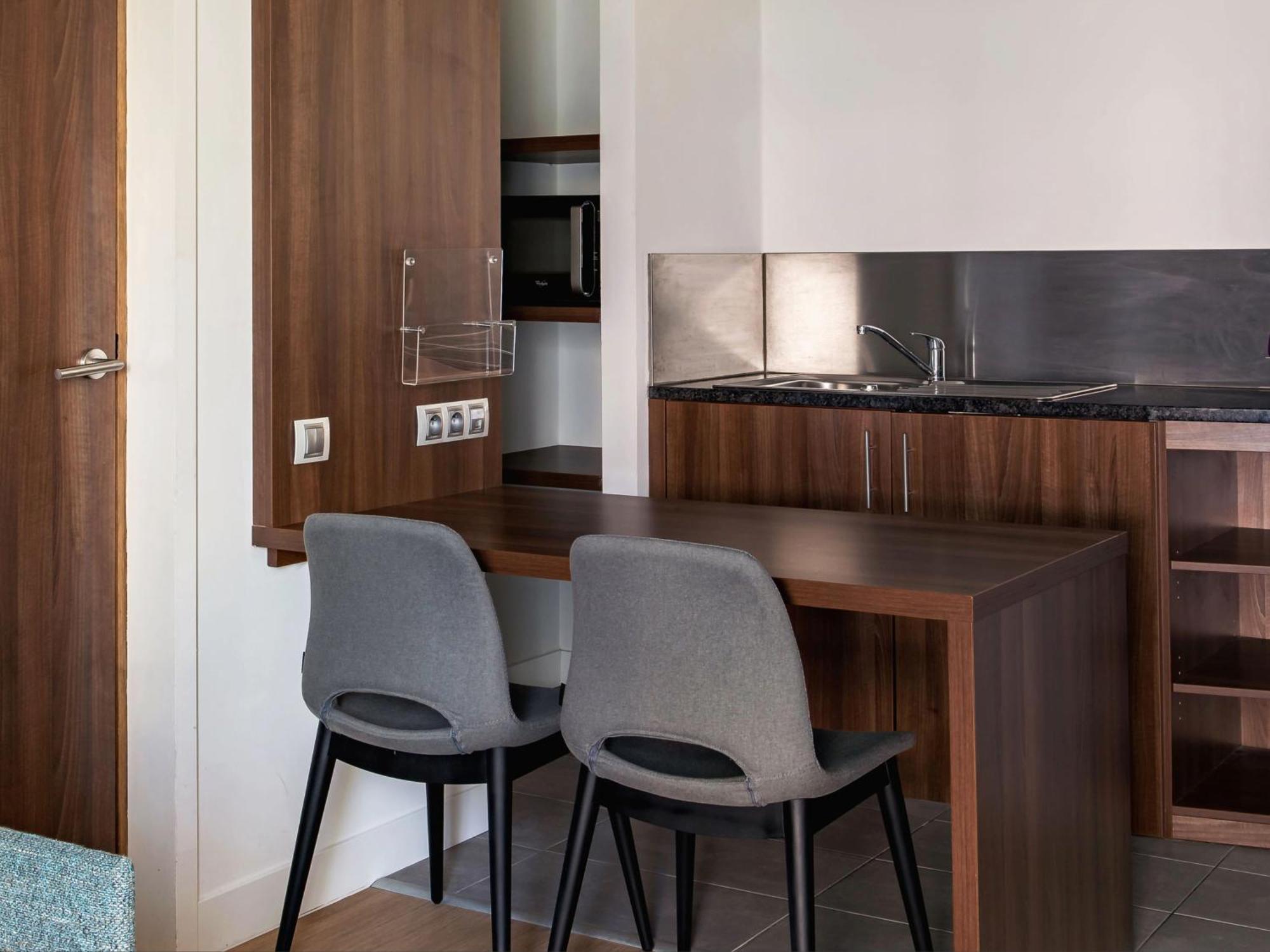 Holiday Inn - Marseille Airport By Ihg Βιτρόλ Εξωτερικό φωτογραφία