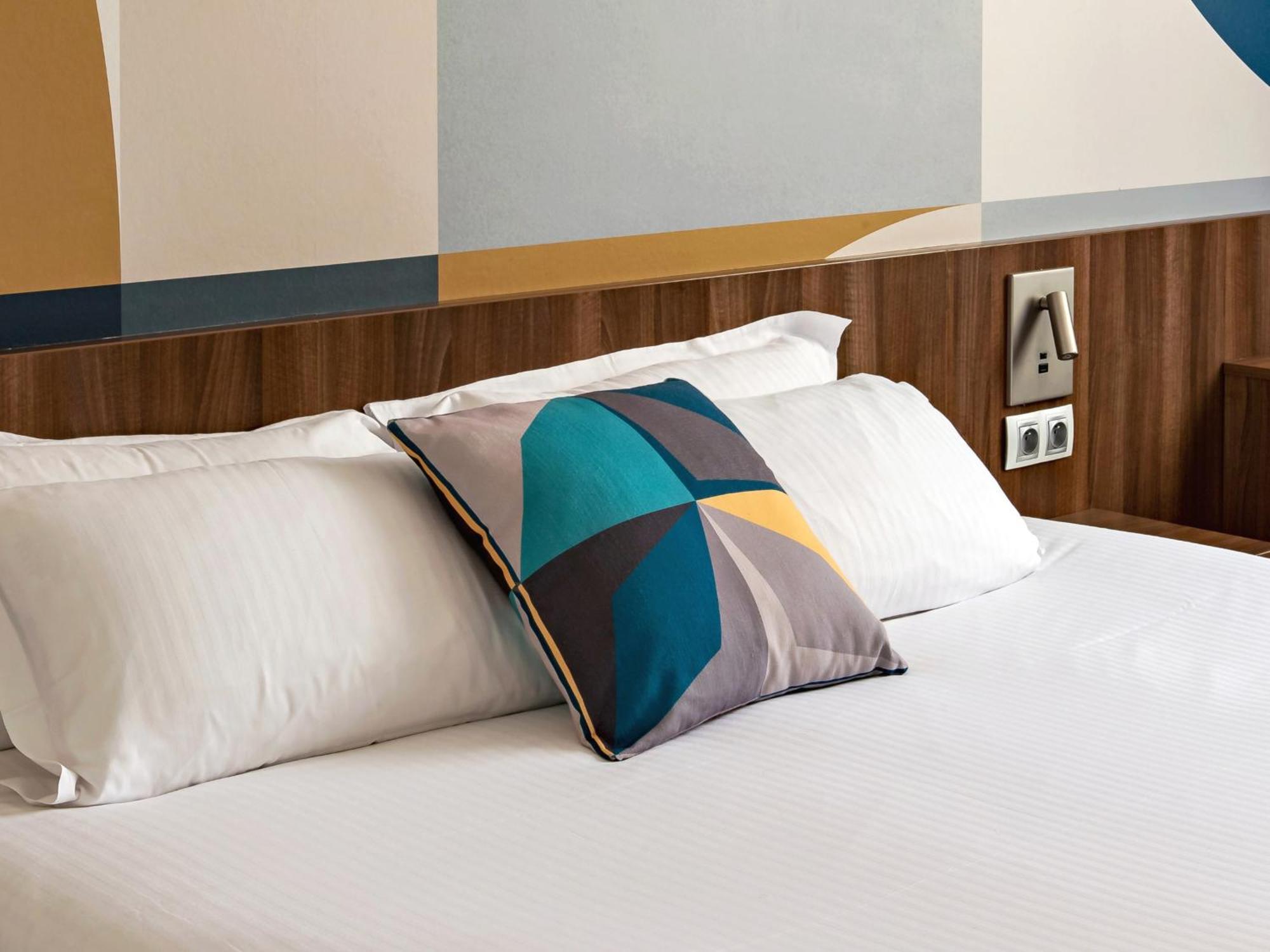 Holiday Inn - Marseille Airport By Ihg Βιτρόλ Εξωτερικό φωτογραφία