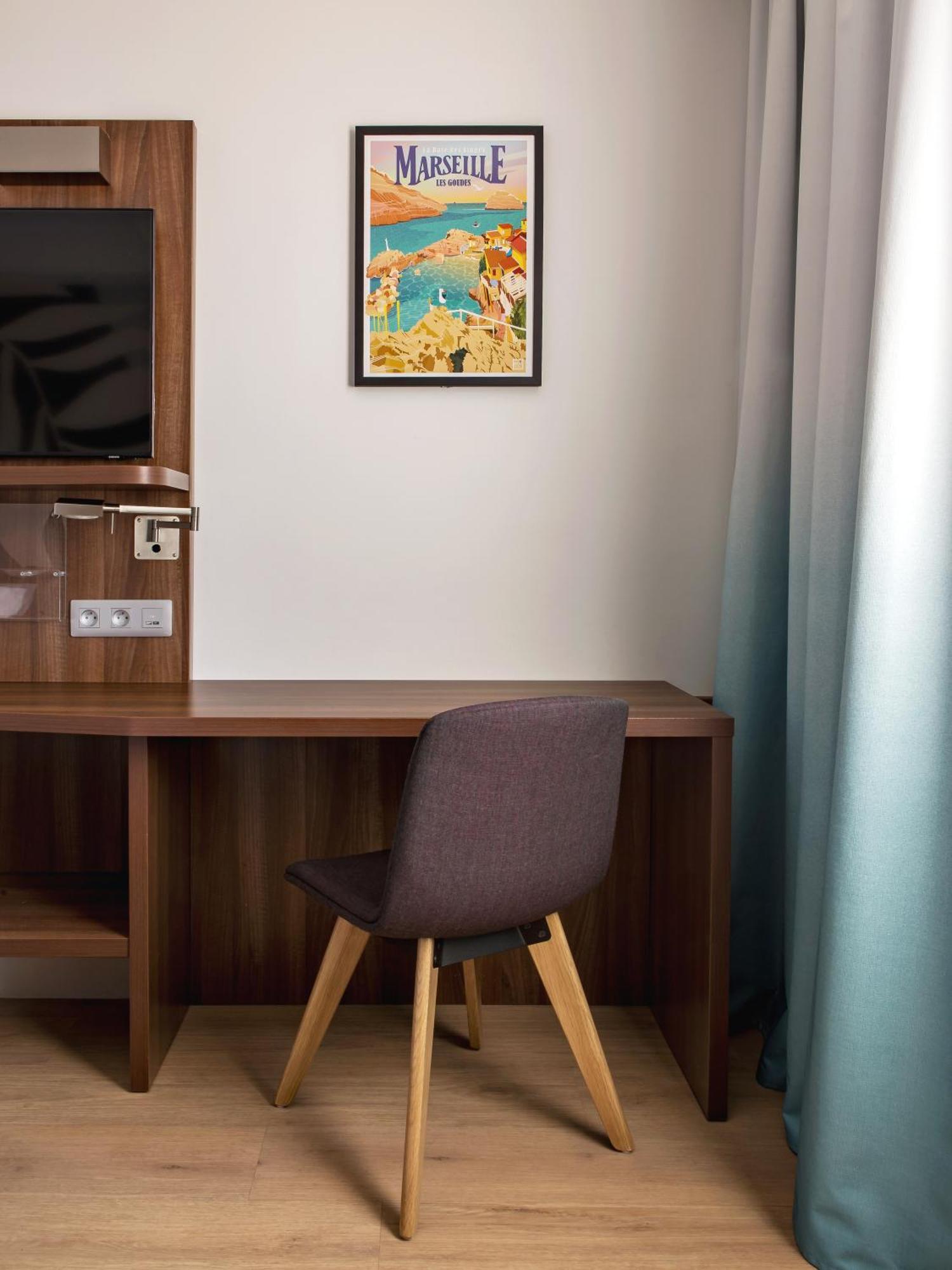 Holiday Inn - Marseille Airport By Ihg Βιτρόλ Εξωτερικό φωτογραφία