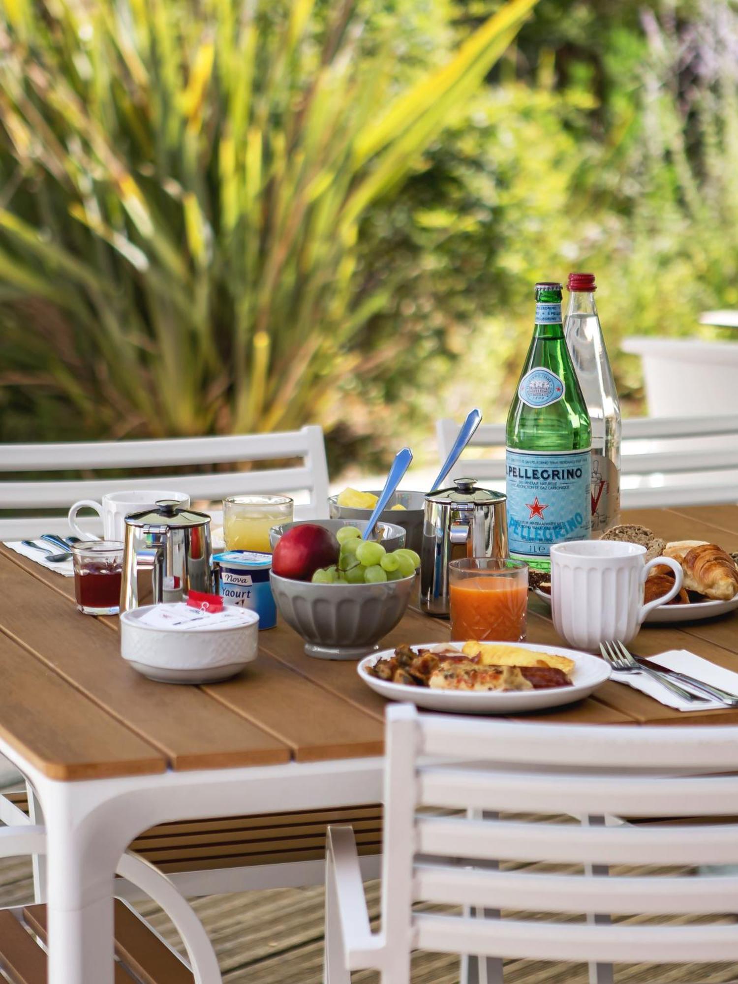 Holiday Inn - Marseille Airport By Ihg Βιτρόλ Εξωτερικό φωτογραφία